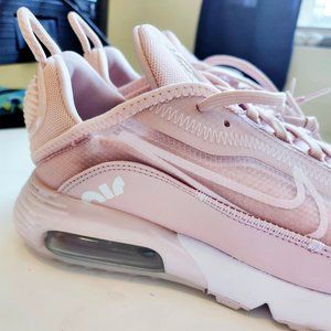 Nike Air Max 2090 Barely Rose